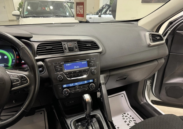 Renault Kadjar cena 59900 przebieg: 89000, rok produkcji 2017 z Zwoleń małe 436